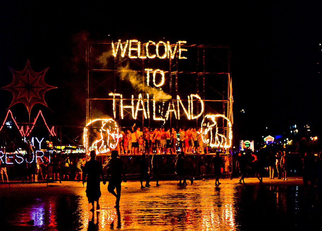 full moon party koh phangan - thailand